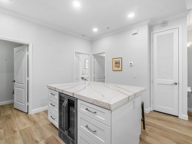 Home for rent at 65 SE 5th Avenue B - photo 6594833