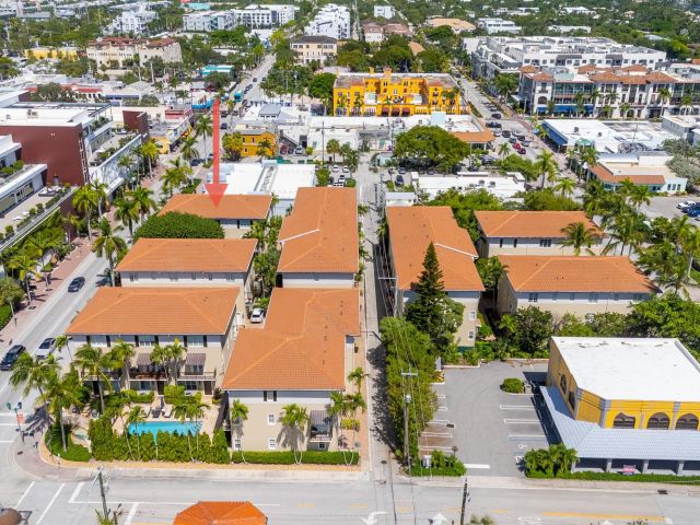 Home for rent at 65 SE 5th Avenue B - photo 6594839