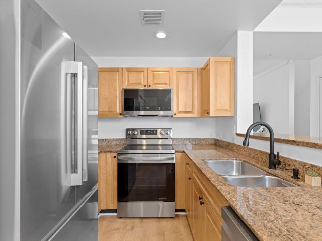 Home for rent at 687 Hibiscus Street - photo 6592187