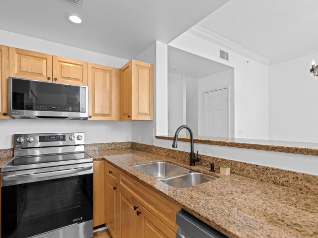 Home for rent at 687 Hibiscus Street - photo 6592188