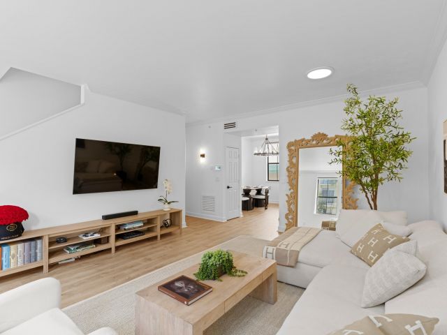 Home for rent at 687 Hibiscus Street - photo 6592194