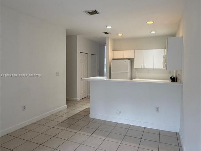 3-bedroom home for rent in Miami - 11240 SW 230th Ter 11240 - MondialRealty