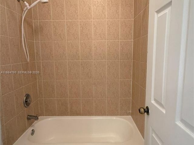 3-bedroom home for rent in Miami - 11240 SW 230th Ter 11240 - MondialRealty