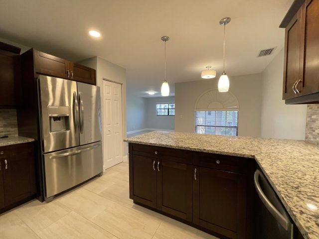 Home for rent at 6691 Montego Bay Boulevard H - photo 6593359