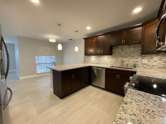 Home for rent at 6691 Montego Bay Boulevard H - photo 6593360