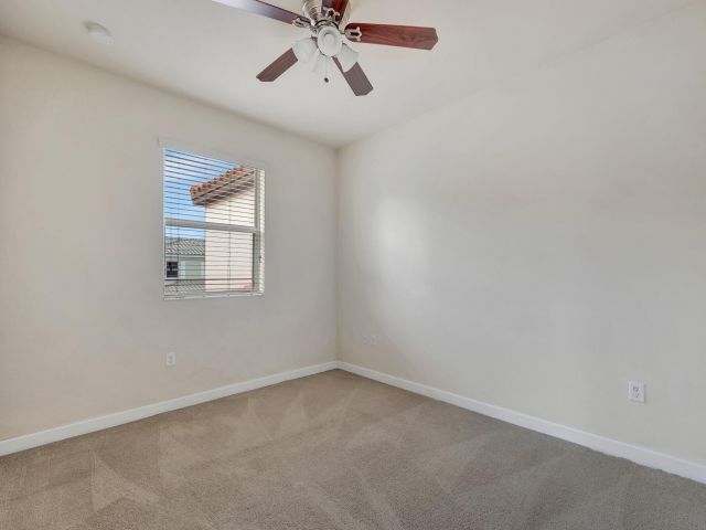 Home for rent at 9480 SW 171st Avenue - photo 6627453