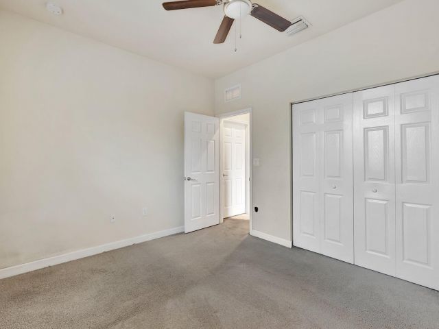 Home for rent at 9480 SW 171st Avenue - photo 6627454