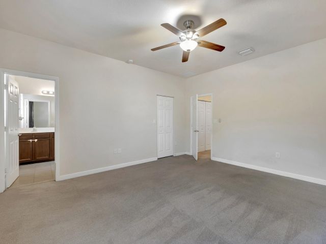 Home for rent at 9480 SW 171st Avenue - photo 6627461