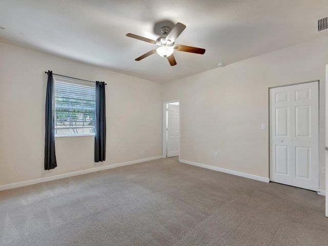 Home for rent at 9480 SW 171st Avenue - photo 6627462