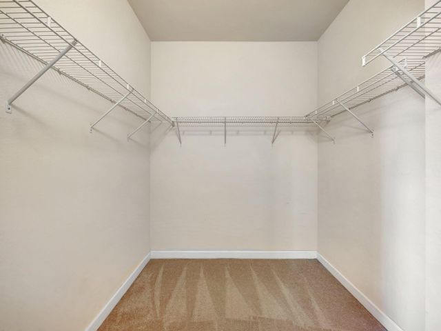 Home for rent at 9480 SW 171st Avenue - photo 6627463