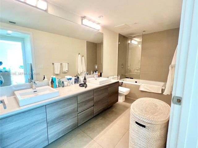 Apartment for sale  Unit #2206 - photo 6580760