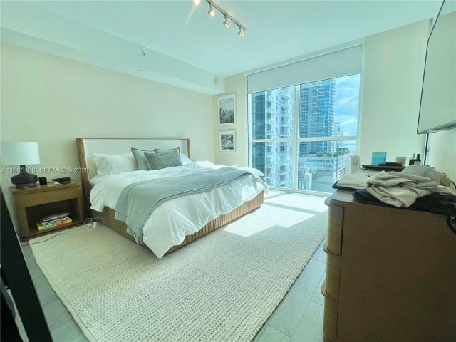 Apartment for sale  Unit #2206 - photo 6580765