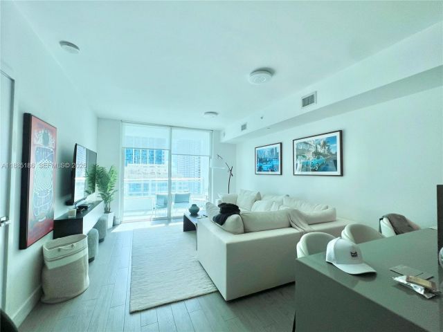 Apartment for sale  Unit #2206 - photo 6580768