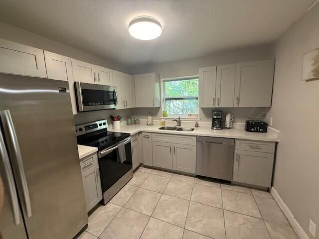 Home for rent at 325 SW 4th Avenue - photo 6594966