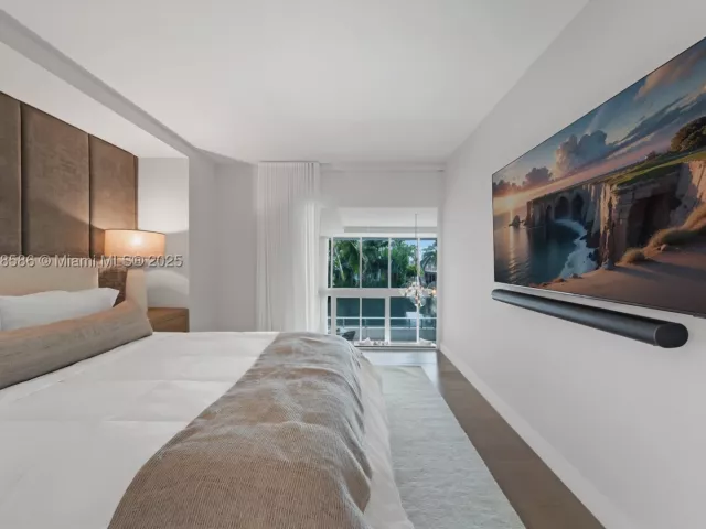 2-bedroom condo for sale in Miami Beach - 4701 N Meridian Ave 222 - MondialRealty