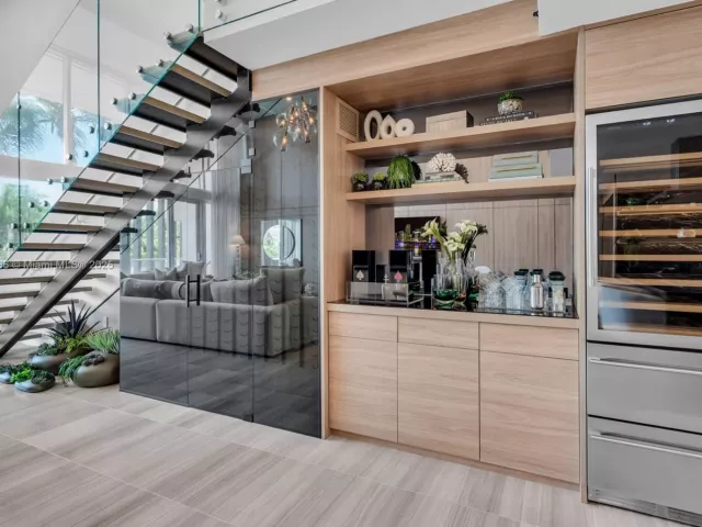 2-bedroom condo for sale in Miami Beach - 4701 N Meridian Ave 222 - MondialRealty