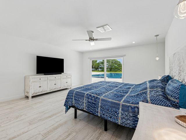 Home for sale at 8 Woodbrook Circle - photo 6634255