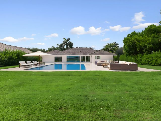 Home for sale at 8 Woodbrook Circle - photo 6634259