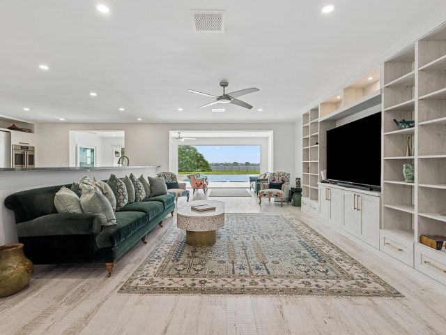 Home for sale at 8 Woodbrook Circle - photo 6634262