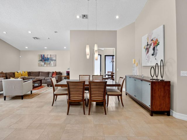 Home for rent at 5850 NW 21st Avenue - photo 6602270