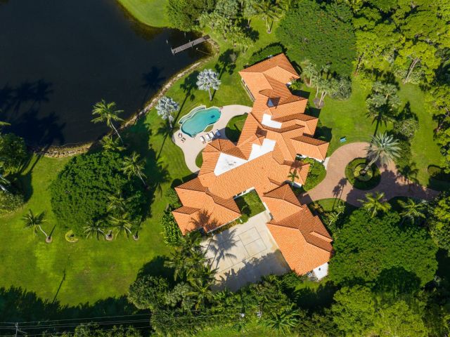 Home for sale at 6003 Le Lac Road - photo 6593027