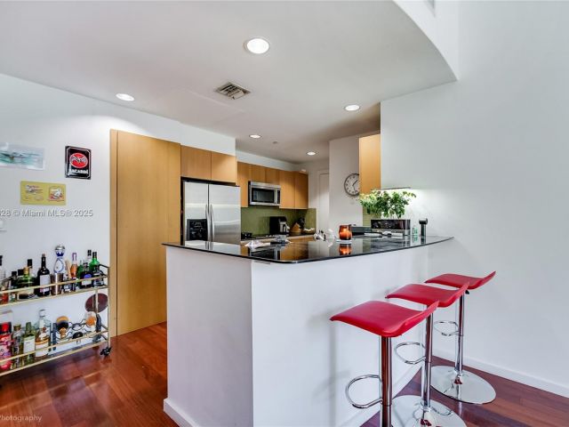 Apartment for sale  Unit #1203 - photo 6583047