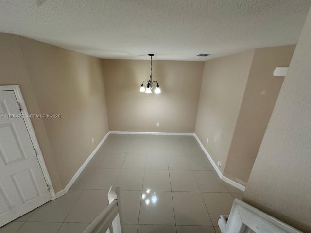 3-bedroom home for rent in Miami - 1026 NE 207th Ter 1026 - MondialRealty