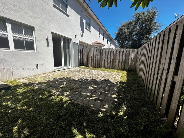 3-bedroom home for rent in Miami - 1026 NE 207th Ter 1026 - MondialRealty