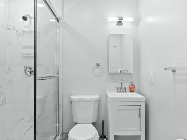 Home for sale at 1800 NE 28th Avenue - photo 6582934