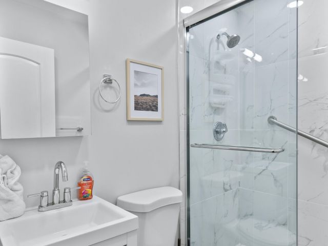 Home for sale at 1800 NE 28th Avenue - photo 6582939