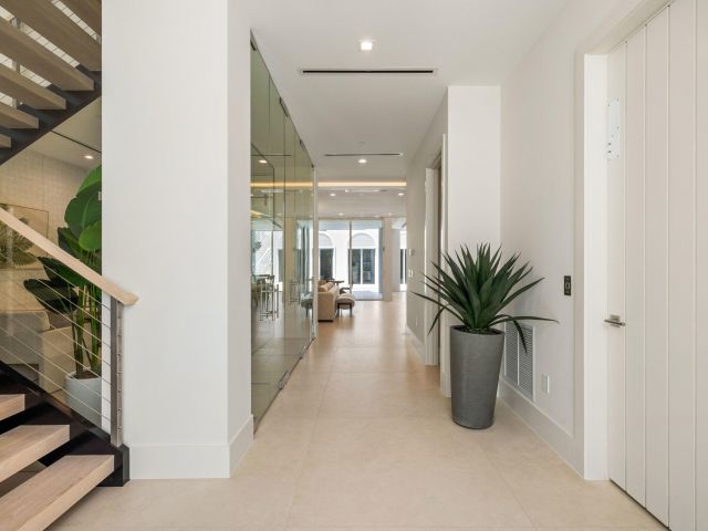 Home for sale at 812 Palm Trail - photo 6678579