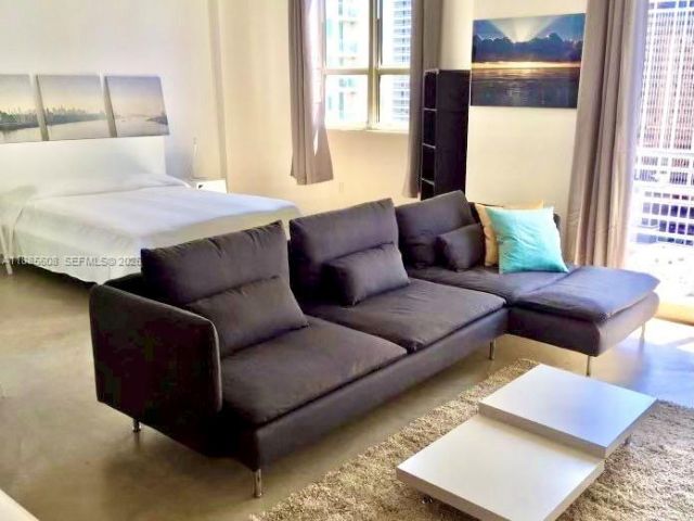 Apartment for rent  Unit #LPH09 - photo 7441723