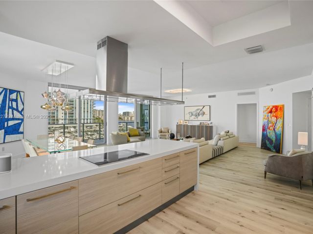 Apartment for sale  Unit #401 - photo 6599739