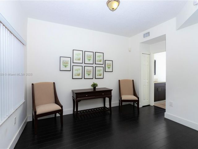 Home for rent at 6202 NW 116th Ave 449 - photo 7437609