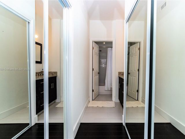 Home for rent at 6202 NW 116th Ave 449 - photo 7437620