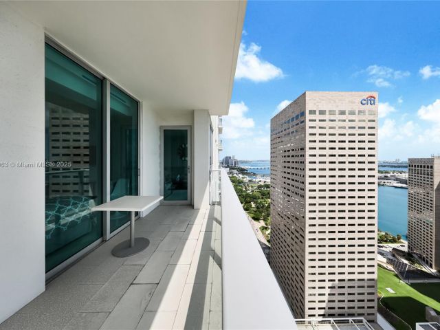 Apartment for sale  Unit #T-3312 - photo 6582220