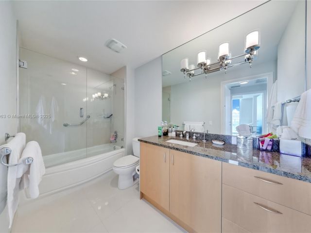 Apartment for sale  Unit #T-3312 - photo 6582223