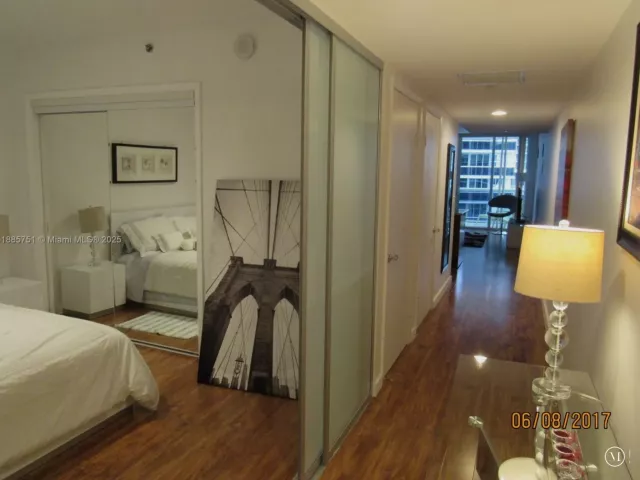 1-bedroom condo for rent in Hallandale Beach - 1830 S Ocean Dr 1509 - MondialRealty