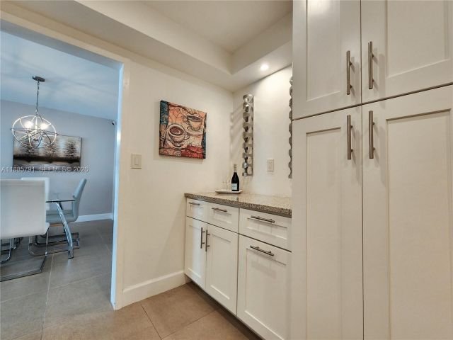 Apartment for sale  Unit #1218 - photo 6586761