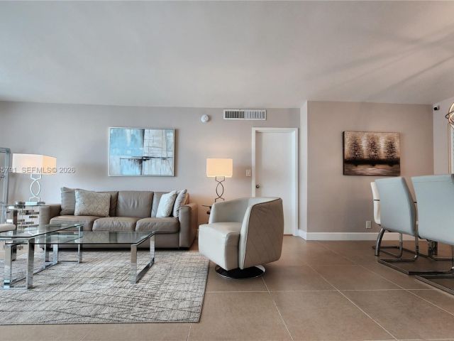 Apartment for sale  Unit #1218 - photo 6586764