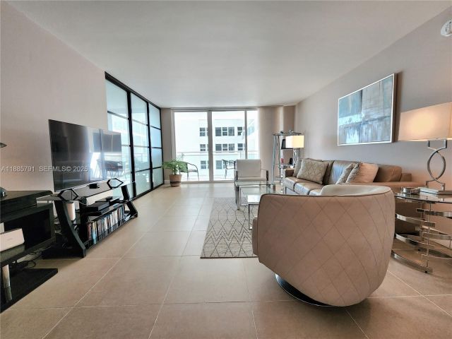 Apartment for sale  Unit #1218 - photo 6586767