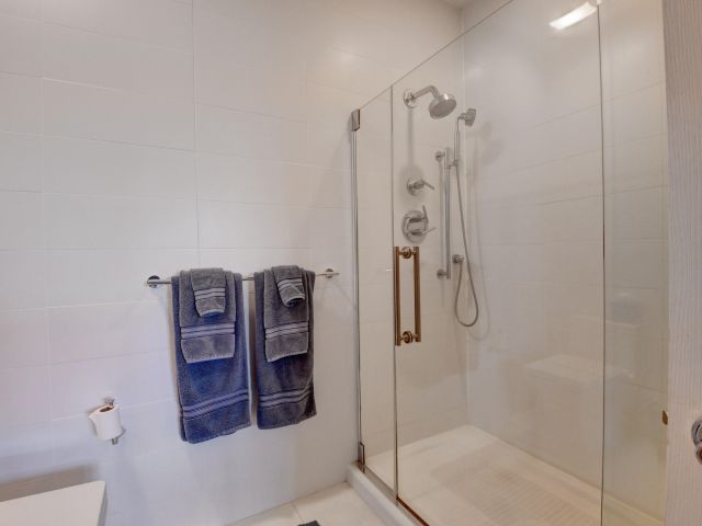 Home for rent at 71 NW 4th Avenue - photo 6594929