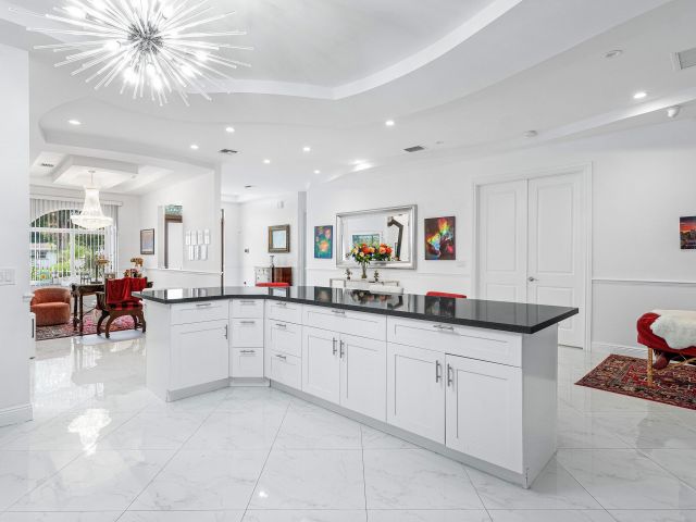 Home for sale at 951 NW 2nd Avenue - photo 6593155