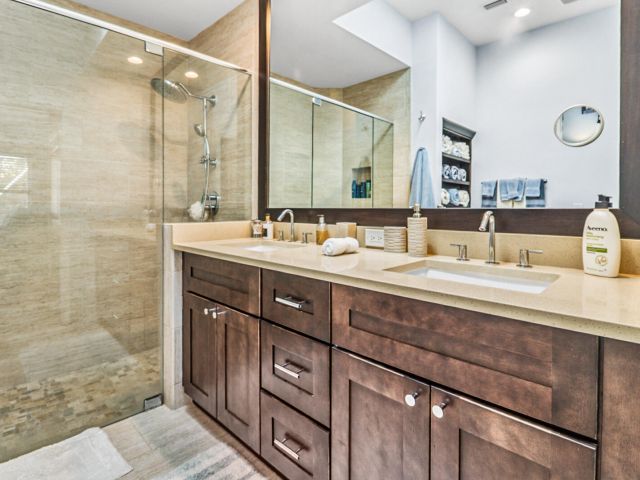 Home for sale at 8384 Heritage Club Drive - photo 6761115