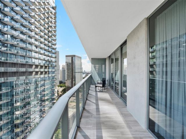 Apartment for sale  Unit #2509 - photo 6584876