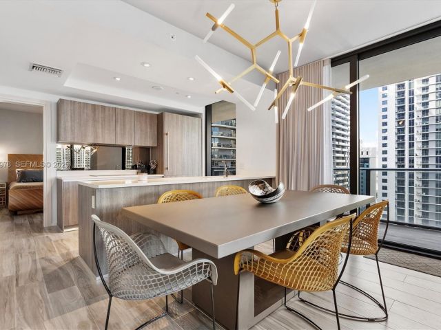 Apartment for sale  Unit #2509 - photo 6584884