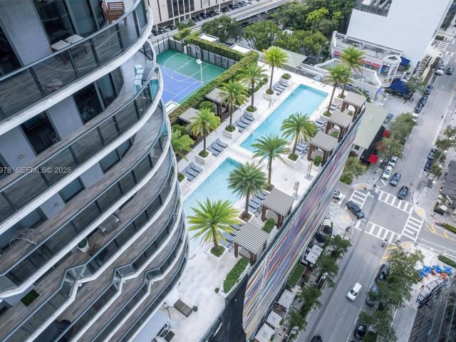 Apartment for sale  Unit #2509 - photo 6584892