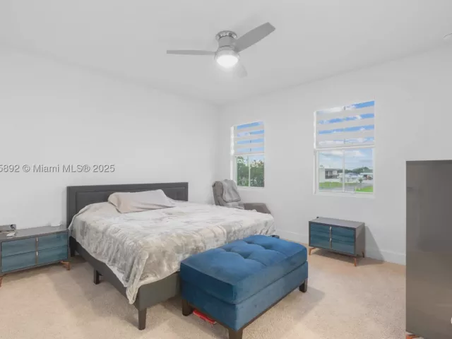 3-bedroom home for sale in Pembroke Pines - 110 SW 171st Way - MondialRealty