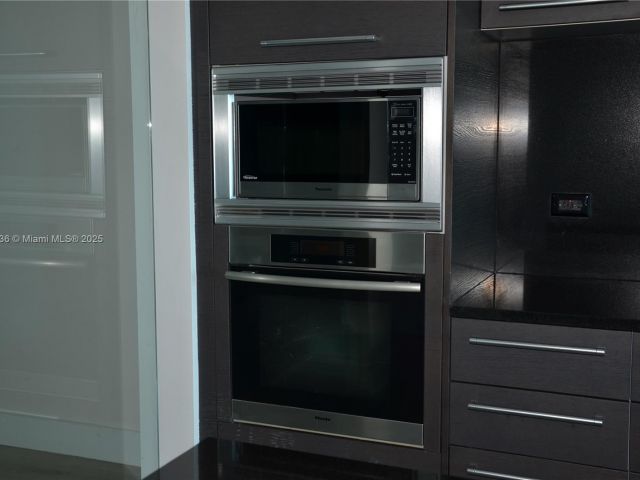 Apartment for sale  Unit #5104 - photo 6646674