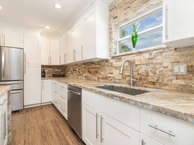 Home for sale at 3614 Poinsettia Avenue - photo 6592023